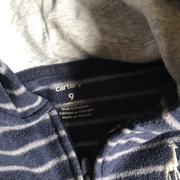 Carters 9month Pjs - Picture 3 of 3
